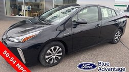 2022 Toyota Prius LE