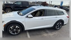 2018 Buick Regal TourX Essence