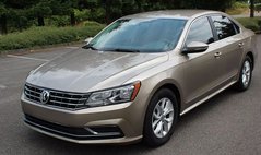 2016 Volkswagen Passat S
