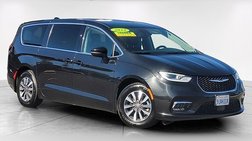 2023 Chrysler Pacifica Hybrid Touring L