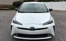2021 Toyota Prius LE