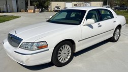 2003 Lincoln Town Car Executive
