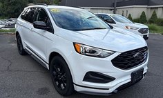 2022 Ford Edge SE