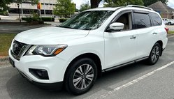2017 Nissan Pathfinder Platinum