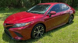 2018 Toyota Camry SE