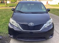 2016 Toyota Sienna LE