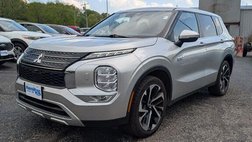 2023 Mitsubishi Outlander PHEV SE
