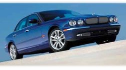 2004 Jaguar XJR Base