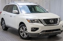 2018 Nissan Pathfinder SV