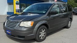 2010 Chrysler Town and Country LX