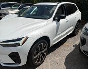 2023 Volvo XC60 B5 Plus Dark Theme