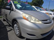 2007 Toyota Sienna LE