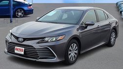 2022 Toyota Camry Hybrid LE