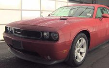 2013 Dodge Challenger SXT Plus