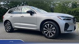 2025 Volvo XC60 B5 Plus Dark Theme