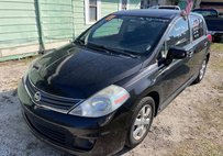 2011 Nissan Versa 1.8 S