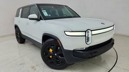 2024 Rivian R1S Adventure