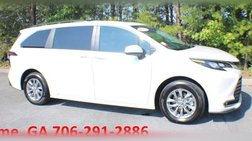 2024 Toyota Sienna XLE