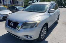 2015 Nissan Pathfinder SV