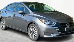 2023 Nissan Versa SV