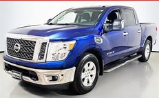 2017 Nissan Titan SV