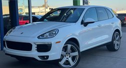 2017 Porsche Cayenne Standard