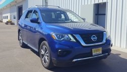 2020 Nissan Pathfinder S