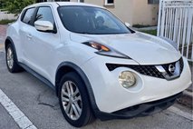 2015 Nissan JUKE S