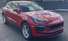 2023 Porsche Macan T
