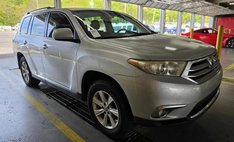 2011 Toyota Highlander Base