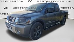 2015 Nissan Titan SV