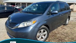 2015 Toyota Sienna LE 7-Passenger Auto Access Seat