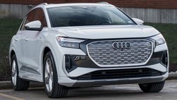 2024 Audi Q4 e-tron quattro Premium 55