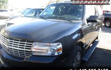 2012 Lincoln Navigator Base
