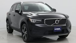2025 Volvo XC40 B5 Core Bright Theme