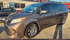 2019 Toyota Sienna XLE