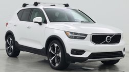 2021 Volvo XC40 T4 Momentum