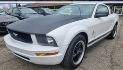 2007 Ford Mustang V6 Deluxe