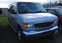 2006 Ford E-Series E-350 SD XLT