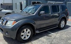 2012 Nissan Pathfinder SV