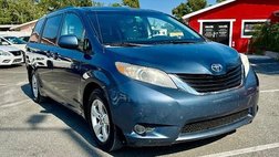 2013 Toyota Sienna LE