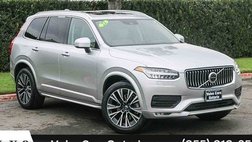 2022 Volvo XC90 T5 Momentum