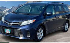 2020 Toyota Sienna LE
