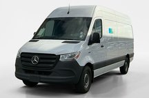 2024 Mercedes-Benz eSprinter 2500