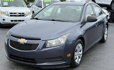 2013 Chevrolet Cruze LS Auto