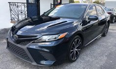 2019 Toyota Camry SE FWD
