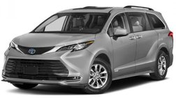 2024 Toyota Sienna XLE 7-Passenger