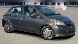2013 Toyota Yaris LE