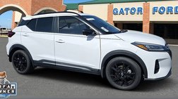 2021 Nissan Kicks SR