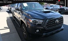 2022 Toyota Tacoma TRD Sport